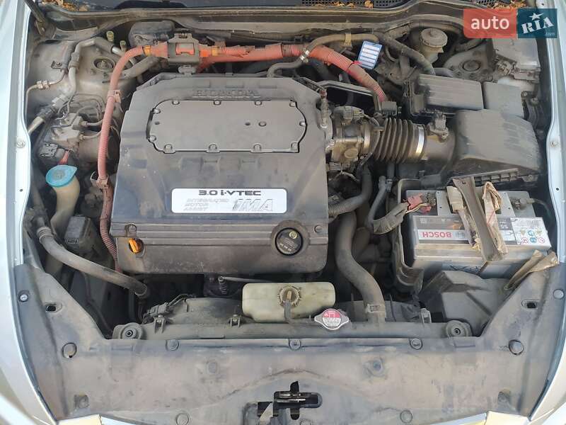 Седан Honda Accord 2005 в Черновцах