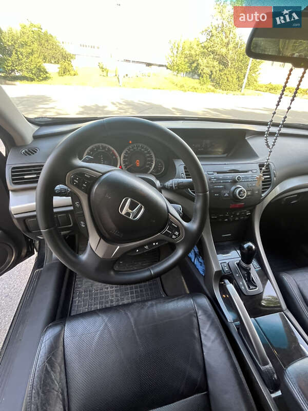 Седан Honda Accord 2011 в Харькове