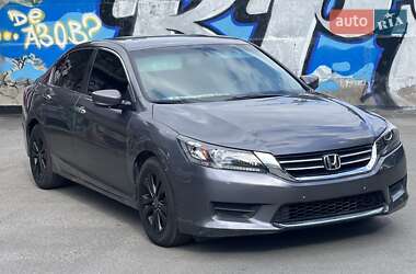 Седан Honda Accord 2015 в Днепре