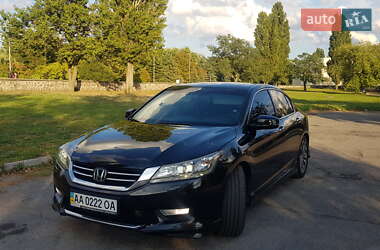 Седан Honda Accord 2013 в Кременчуге
