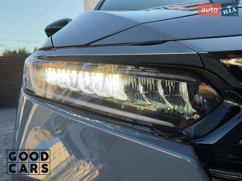 Седан Honda Accord 2022 в Одессе