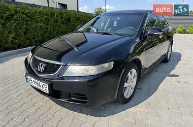 Седан Honda Accord 2004 в Виннице