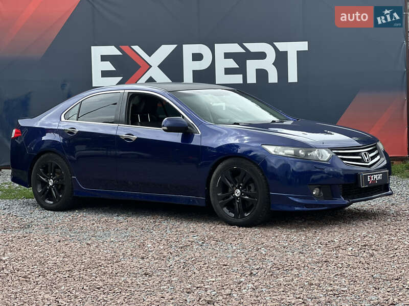 Седан Honda Accord 2010 в Львове