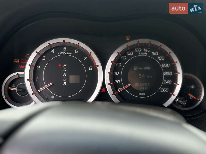 Седан Honda Accord 2010 в Львове