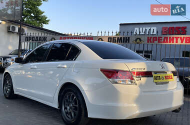 Седан Honda Accord 2012 в 