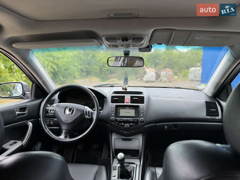 Седан Honda Accord 2004 в Житомирі