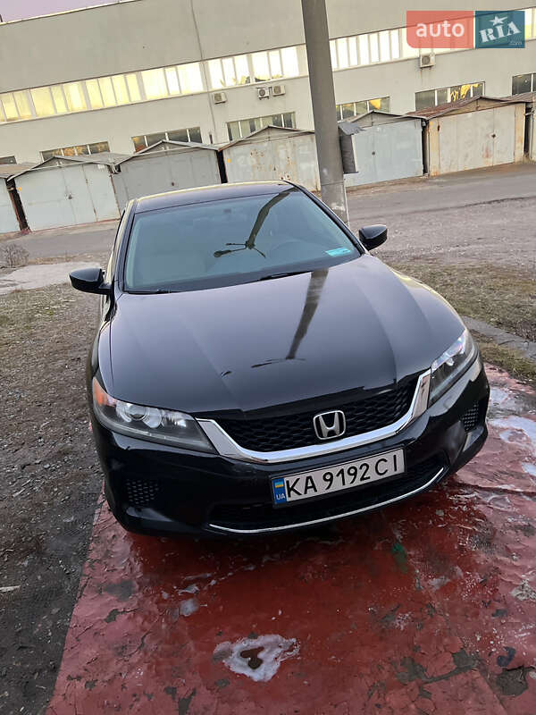 Купе Honda Accord 2014 в Киеве