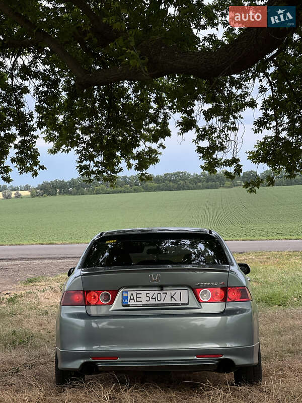 Седан Honda Accord 2004 в Черкассах