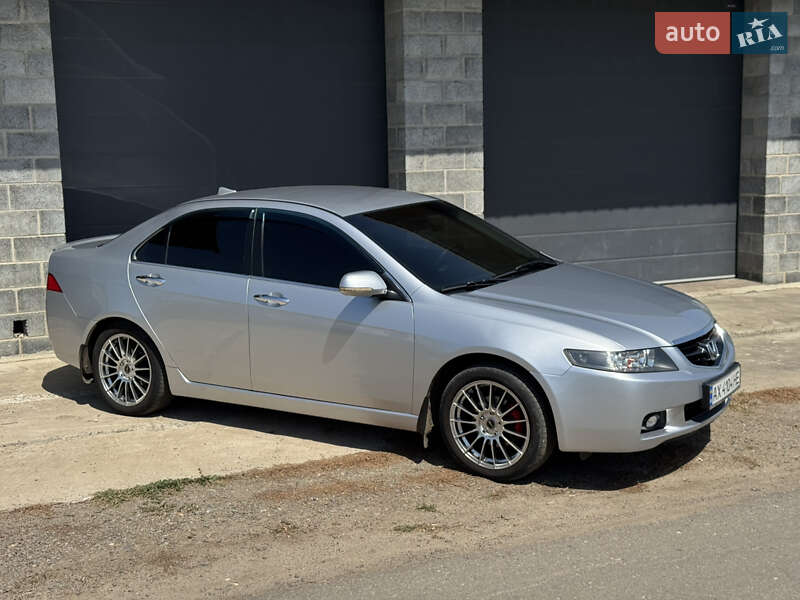 Седан Honda Accord 2004 в Харькове