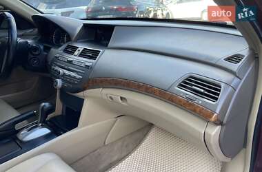 Седан Honda Accord 2008 в 