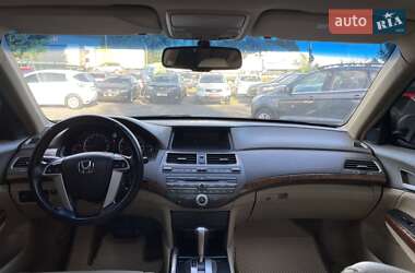 Седан Honda Accord 2008 в 