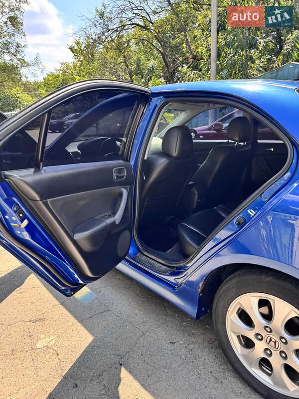 Седан Honda Accord 2006 в Києві