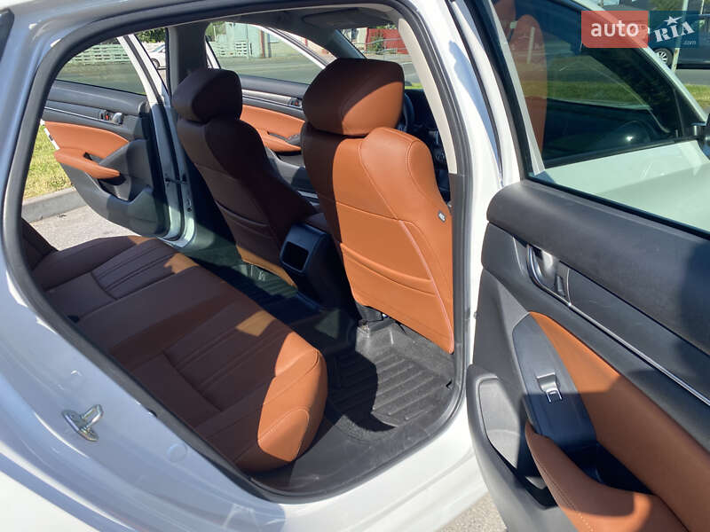 Седан Honda Accord 2020 в Виннице