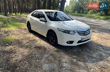 Седан Honda Accord 2011 в Охтирці