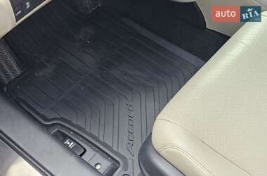 Седан Honda Accord 2014 в 