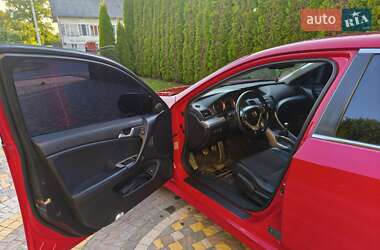 Седан Honda Accord 2010 в 