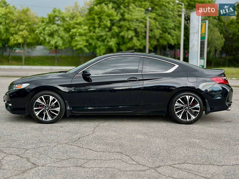 Купе Honda Accord 2016 в Днепре
