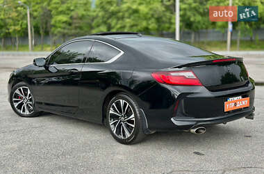 Купе Honda Accord 2016 в 