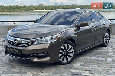 Седан Honda Accord 2017 в Киеве