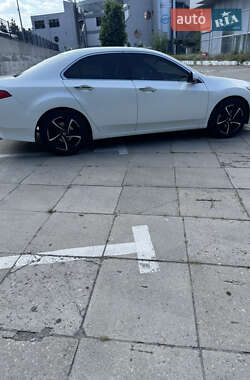 Седан Honda Accord 2010 в 
