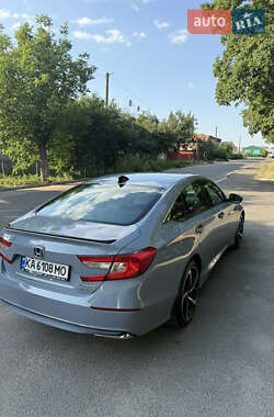 Седан Honda Accord 2022 в 