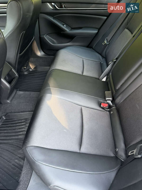 Седан Honda Accord 2022 в Одессе