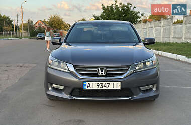 Седан Honda Accord 2014 в 