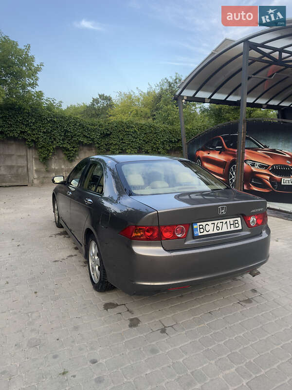 Седан Honda Accord 2007 в Львове