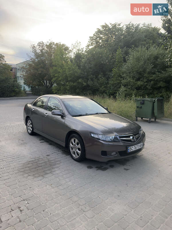 Седан Honda Accord 2007 в Львове