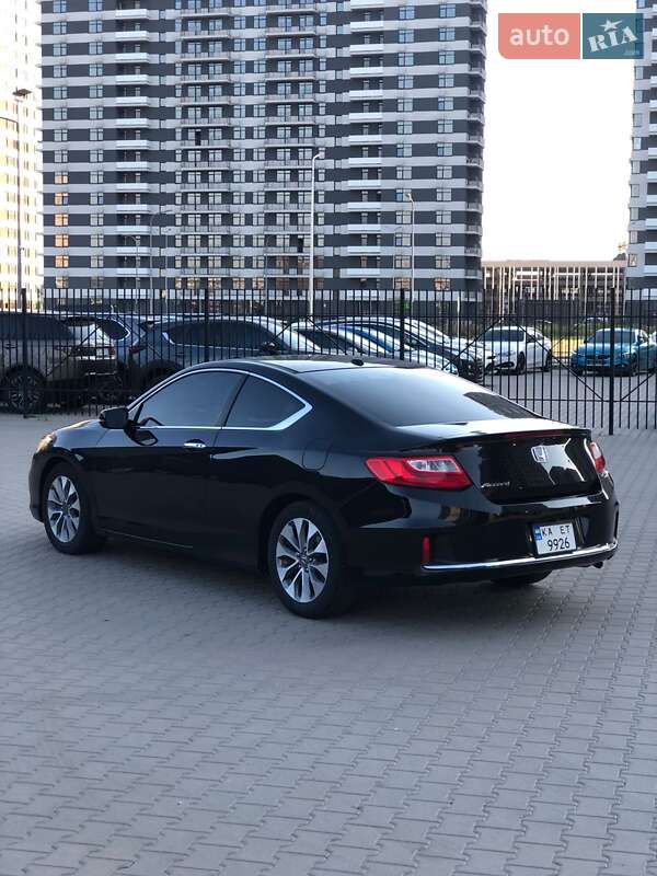 Купе Honda Accord 2014 в Киеве