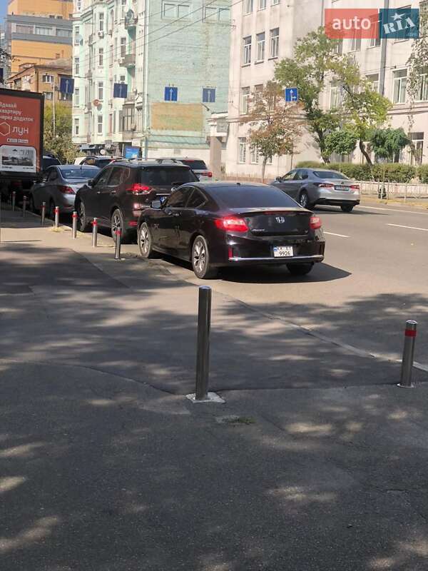 Купе Honda Accord 2014 в Киеве