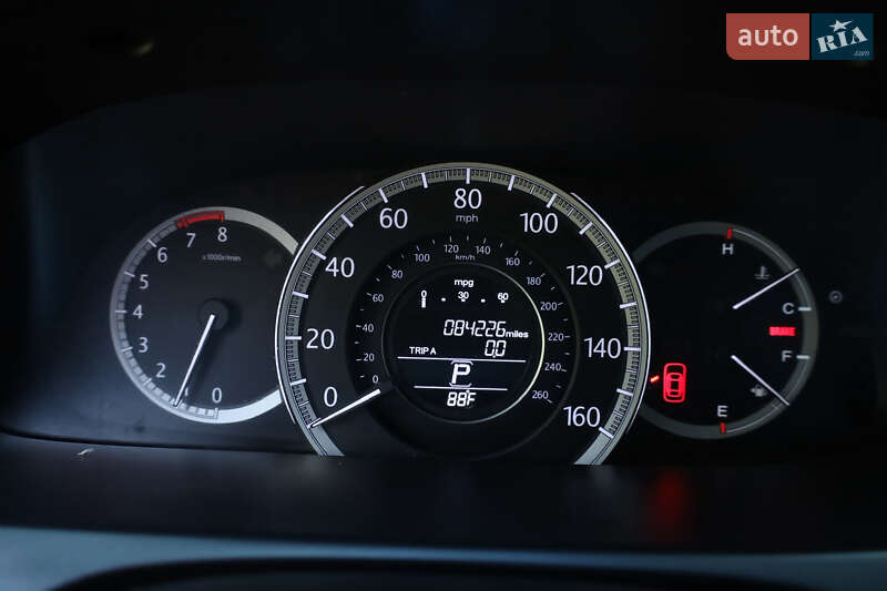 Седан Honda Accord 2014 в Кременчуге