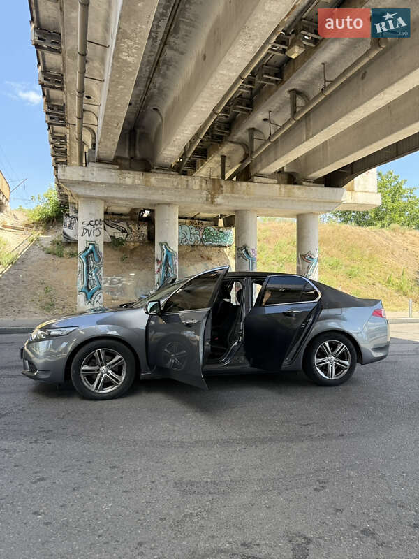 Седан Honda Accord 2012 в Одесі