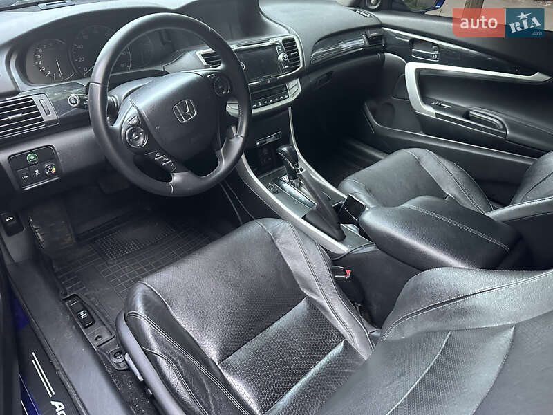 Купе Honda Accord 2014 в Киеве