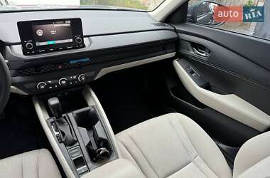 Седан Honda Accord 2023 в 