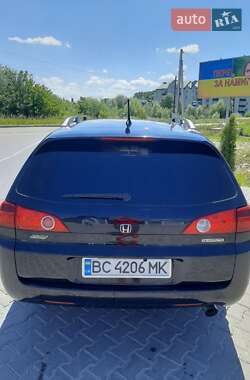 Универсал Honda Accord 2004 в 