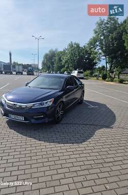 Седан Honda Accord 2016 в Коломые