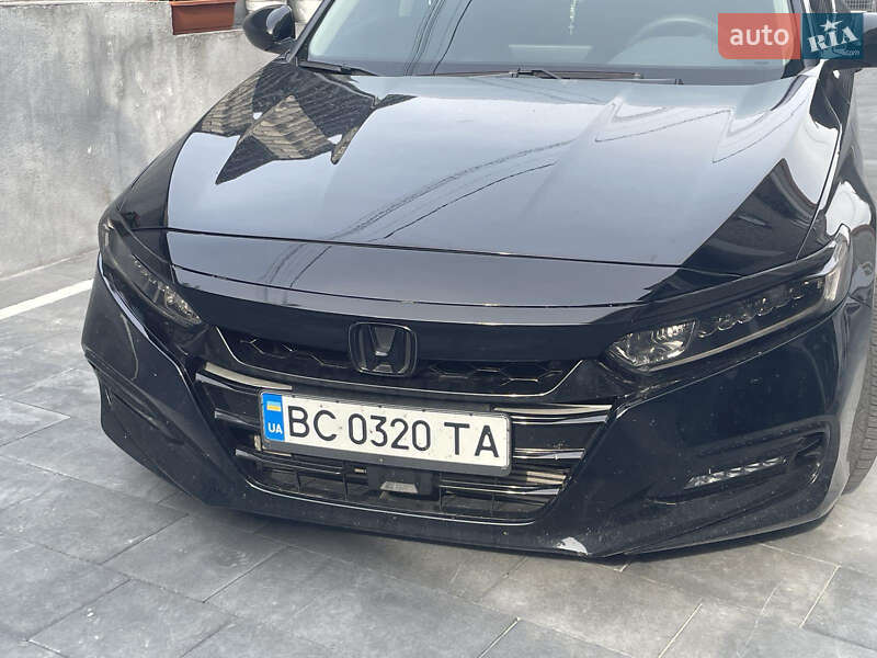 Седан Honda Accord 2017 в 