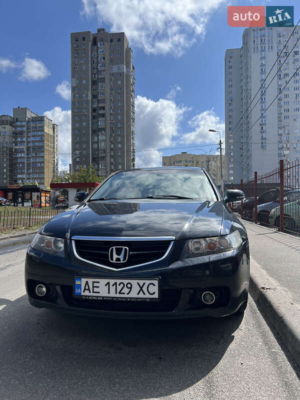Honda Accord 2004