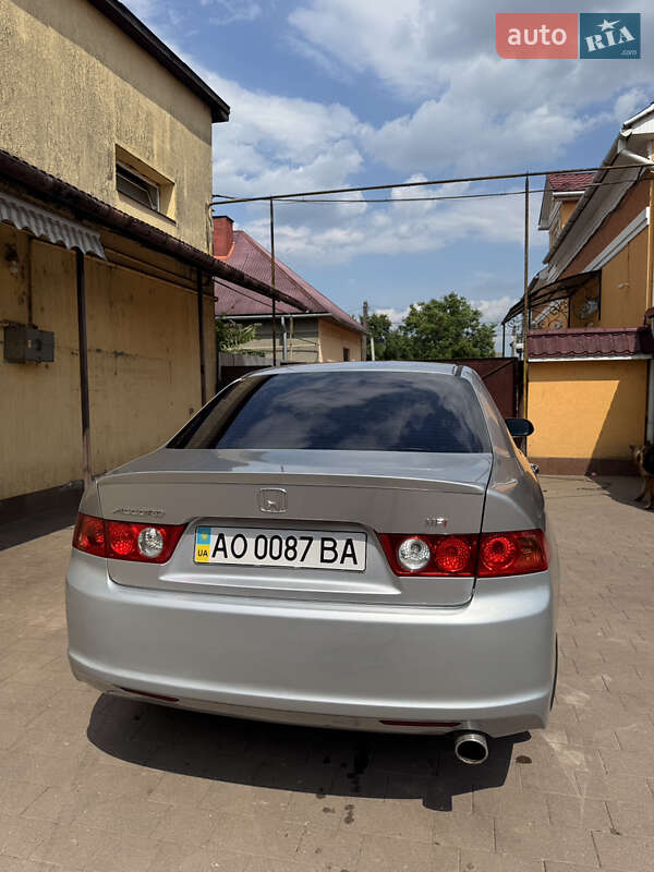 Седан Honda Accord 2007 в Мукачево