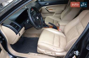 Седан Honda Accord 2006 в 