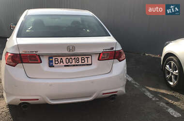 Седан Honda Accord 2012 в Києві