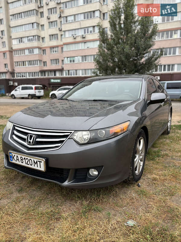 Седан Honda Accord 2008 в Києві