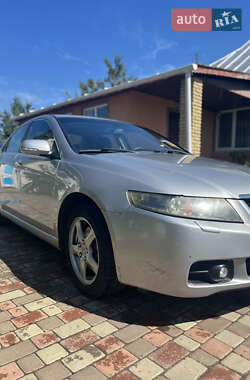 Седан Honda Accord 2004 в 