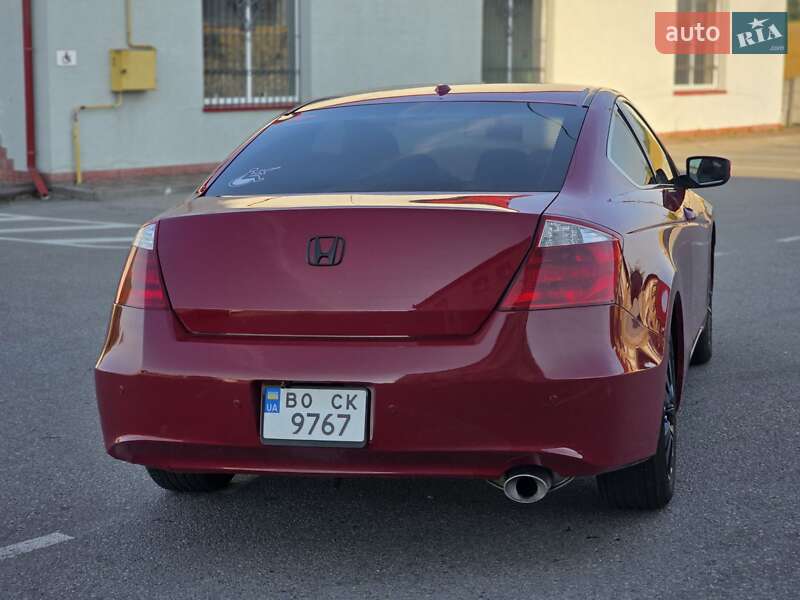 Купе Honda Accord 2010 в Тернополе