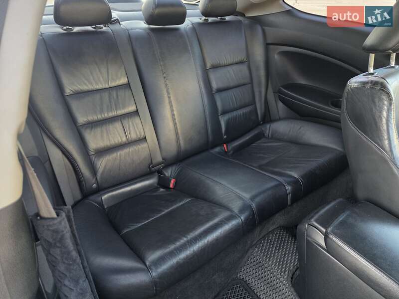 Купе Honda Accord 2010 в Тернополе