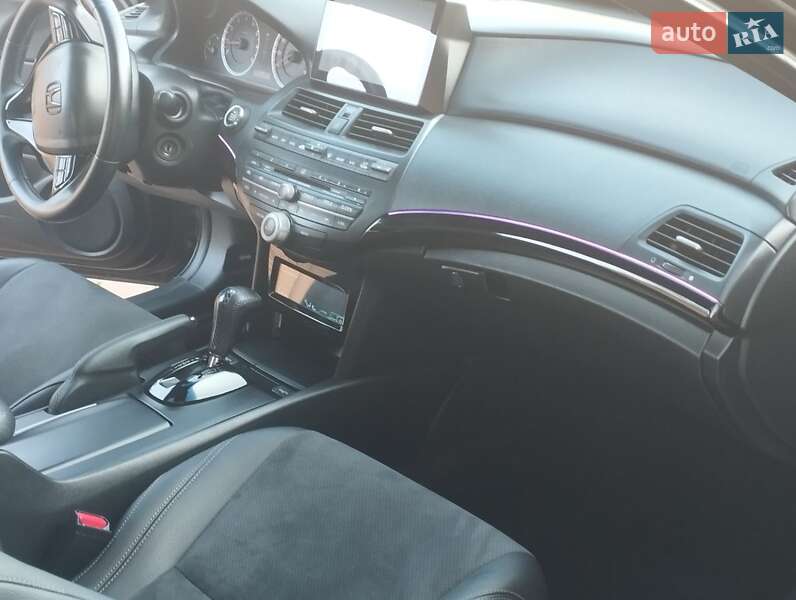 Купе Honda Accord 2008 в Калуше