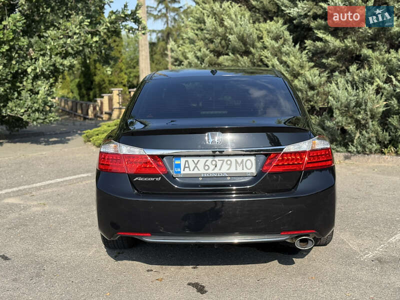 Седан Honda Accord 2015 в Харькове