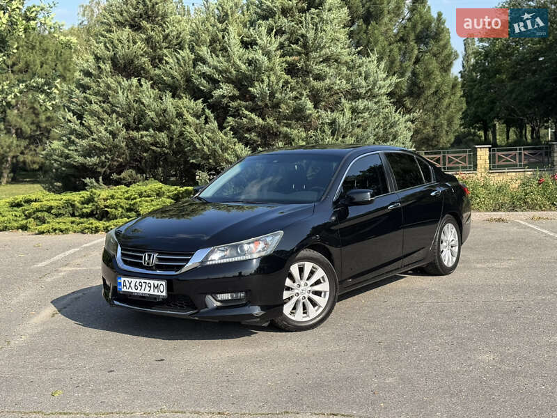Седан Honda Accord 2015 в Харькове