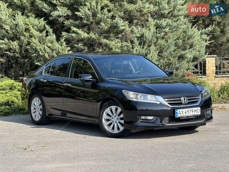 Седан Honda Accord 2015 в Харькове